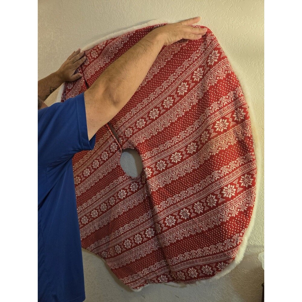 Fair Isle Christmas Tree Skirt Round Red White Holiday Decor